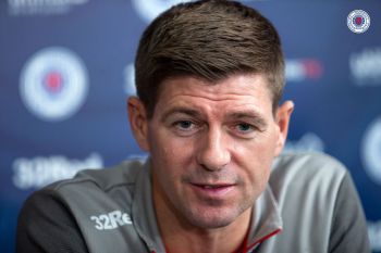 Gerrard przedłużył kontrakt z Rangers FC